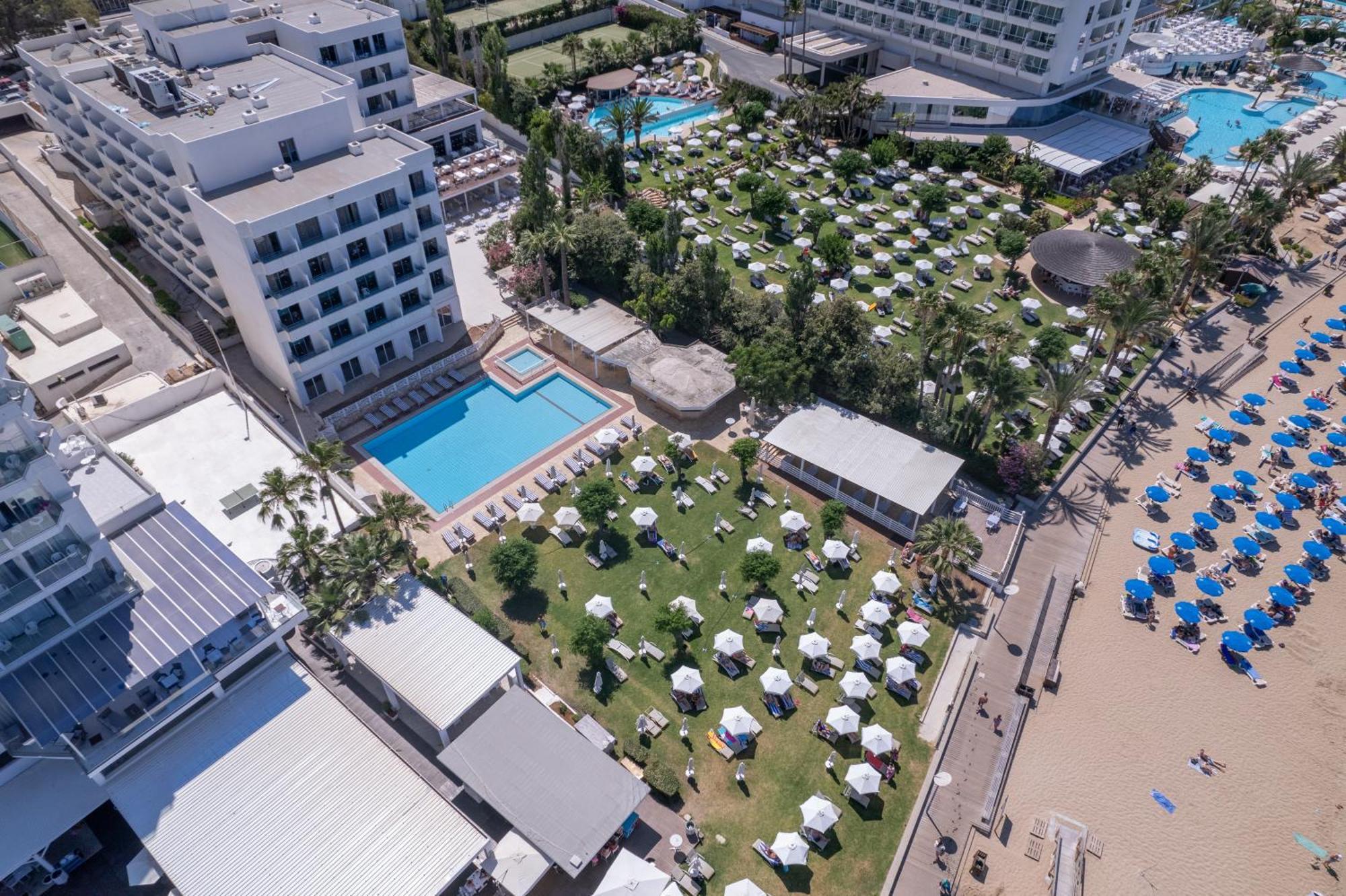 Iliada Beach Hotel Протарас Екстериор снимка